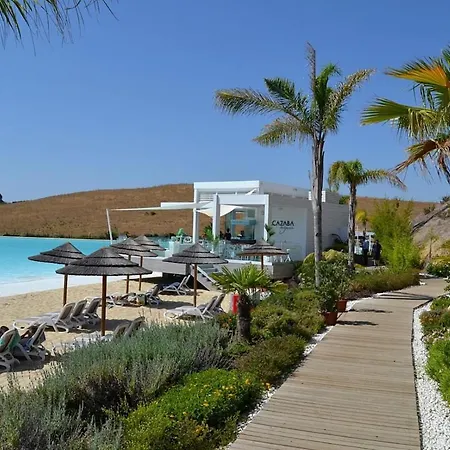 Al-1514 - - Alcazaba Lagoon * Estepona