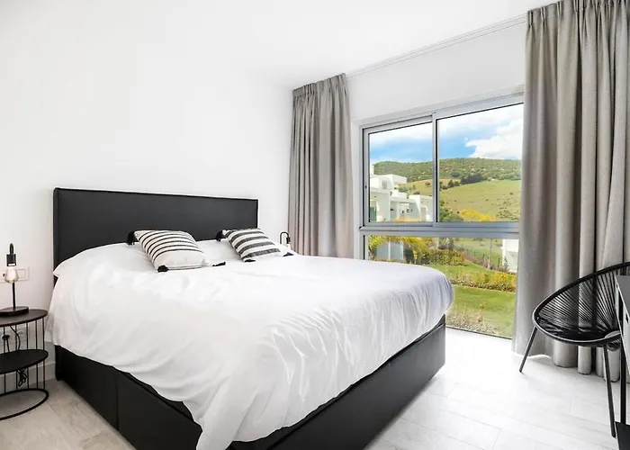 Al-1514 - - Alcazaba Lagoon