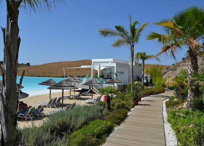 Al-1514 - - Alcazaba Lagoon * Estepona